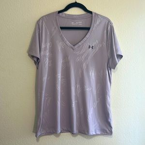 Under Armour Women’s Tech V-Neck Short-Sleeve T-shirt